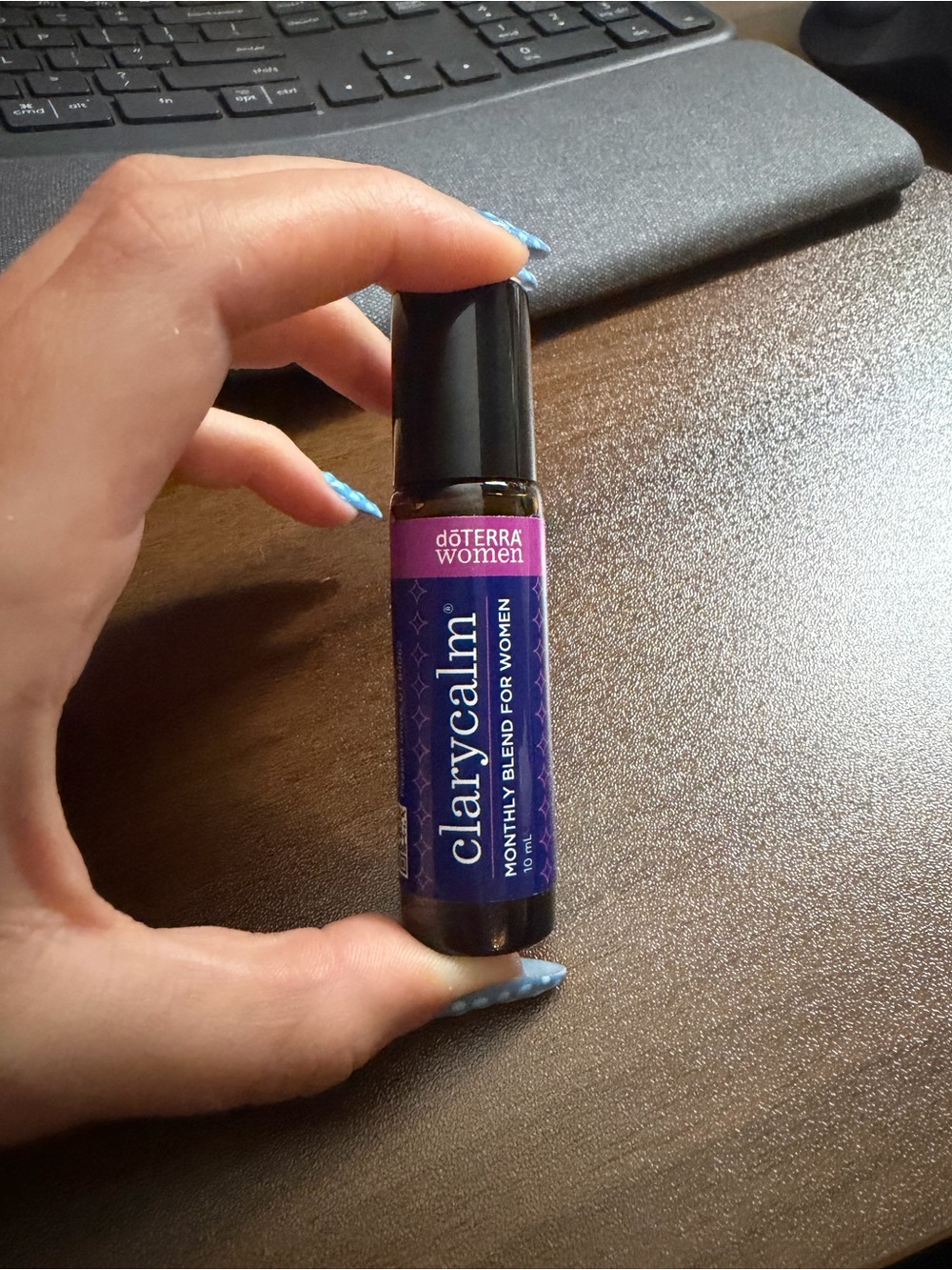 doTERRA Women’s ClaryCalm Roller - Monthly Blend